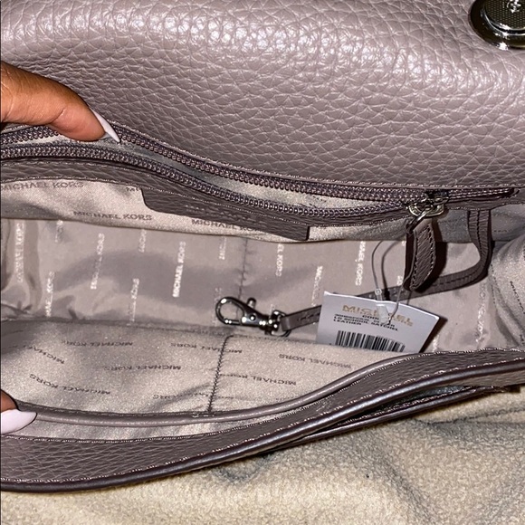 Michael Korda Purse and Wallet - Picture 4 of 11